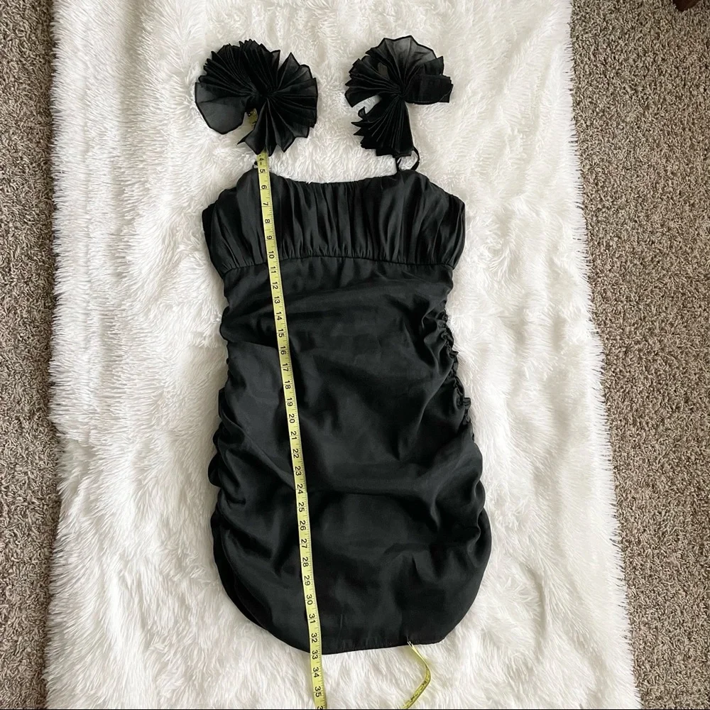 Lovers + Friends Moda Mini Dress Ruched Shoulder Bows Cocktails Party LBD - Picture 11 of 12